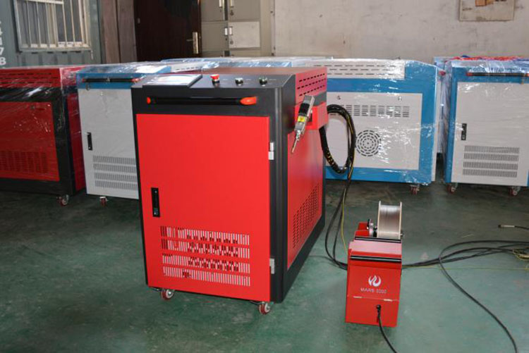 Mga kalamangan ng handheld laser welding machine